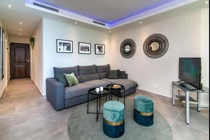 First Floor Apartment With 2 Bed Марбелья Испания